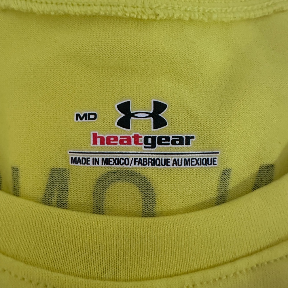 Under Armour Women's HeatGear Compression Shorts and Running Tee set. - Picture 4 of 4